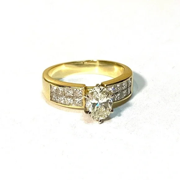 18K 1 Cwt. Fancy Yellow Oval & Princess Cut Diamond Solid Gold Ring - Picture 5 of 5